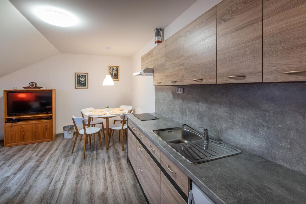 Apartman U Krizku Їглава Екстер'єр фото